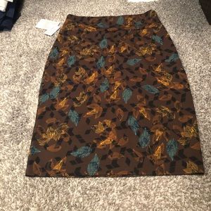 *NWT Large LuLaRoe Cassie